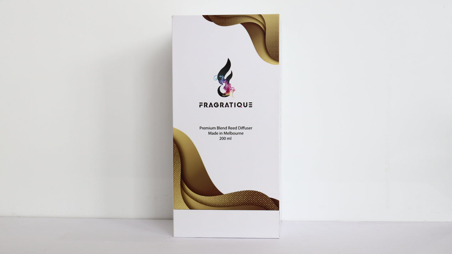 Leather and Sandalwood Reed Diffuser